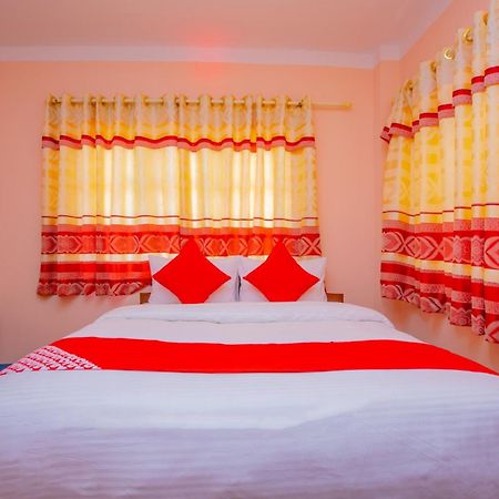 Oyo 589 Hotel Trimurti Kathmandu Ngoại thất bức ảnh