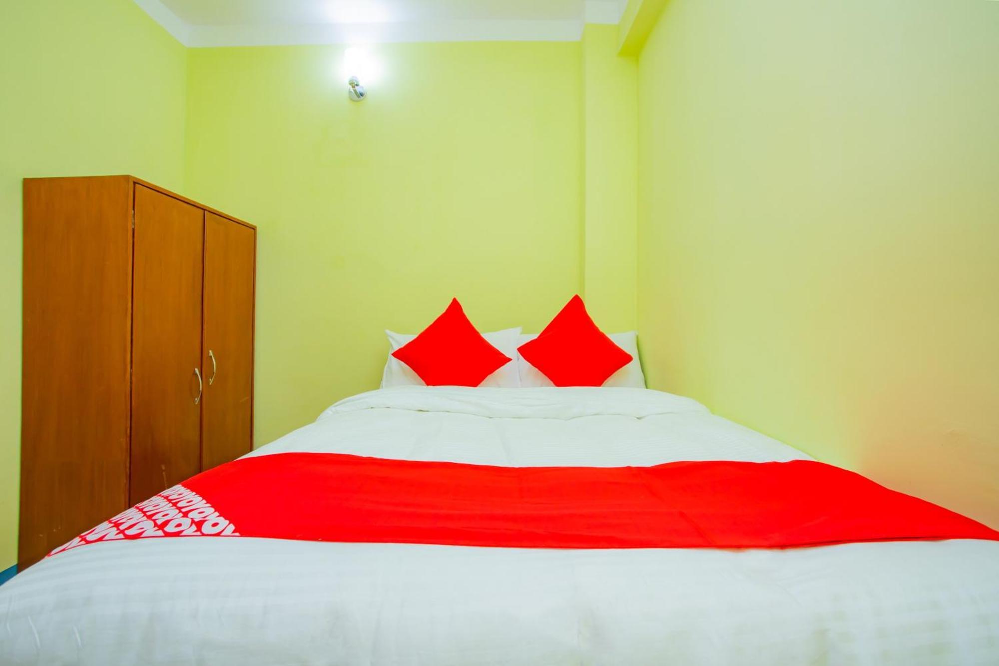 Oyo 589 Hotel Trimurti Kathmandu Ngoại thất bức ảnh
