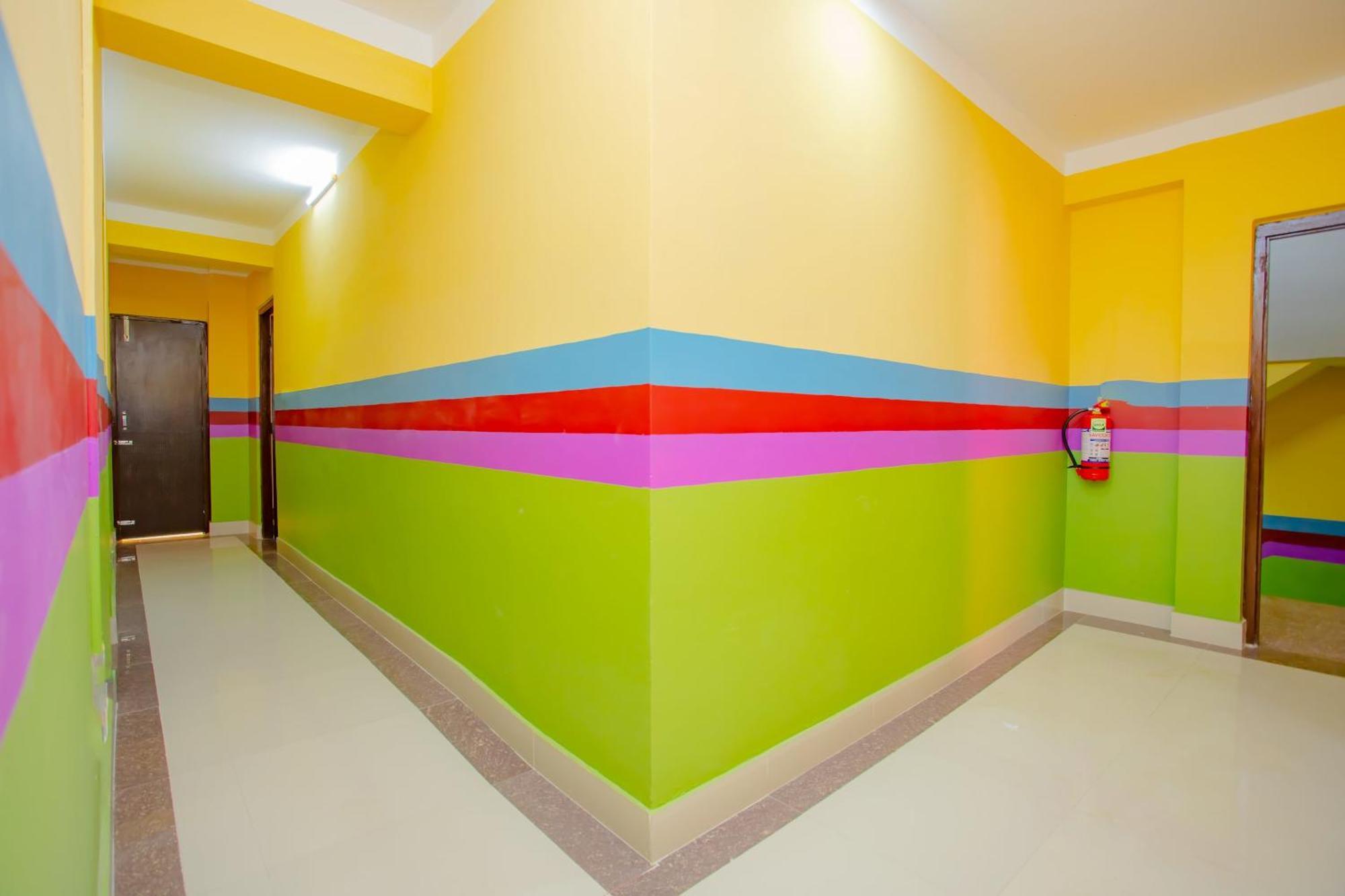 Oyo 589 Hotel Trimurti Kathmandu Ngoại thất bức ảnh