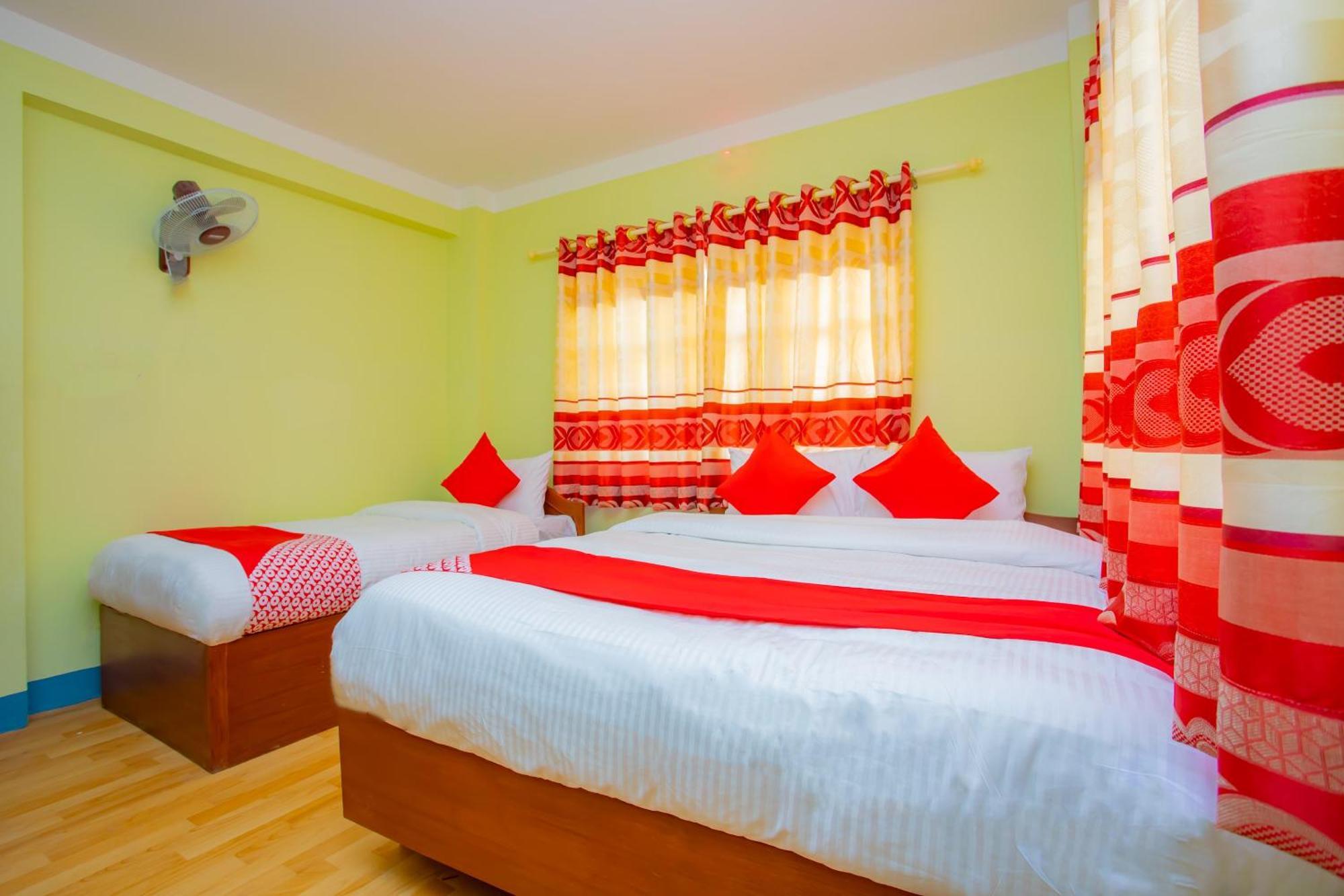 Oyo 589 Hotel Trimurti Kathmandu Ngoại thất bức ảnh